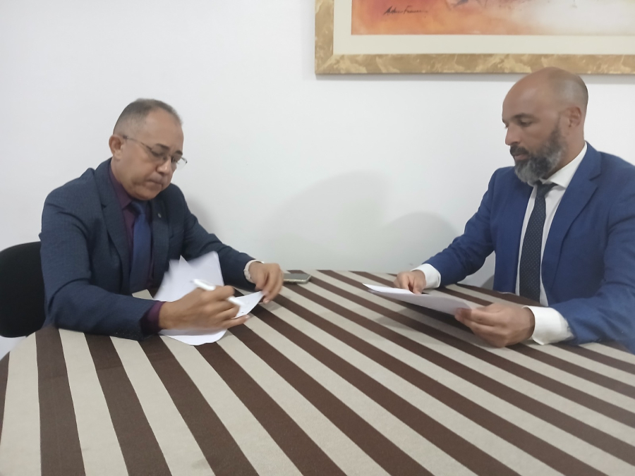 Secretário da Mesa e Diretor Legislativo têm papel estratégico no funcionamento da Câmara de Timon e impacto direto para a população