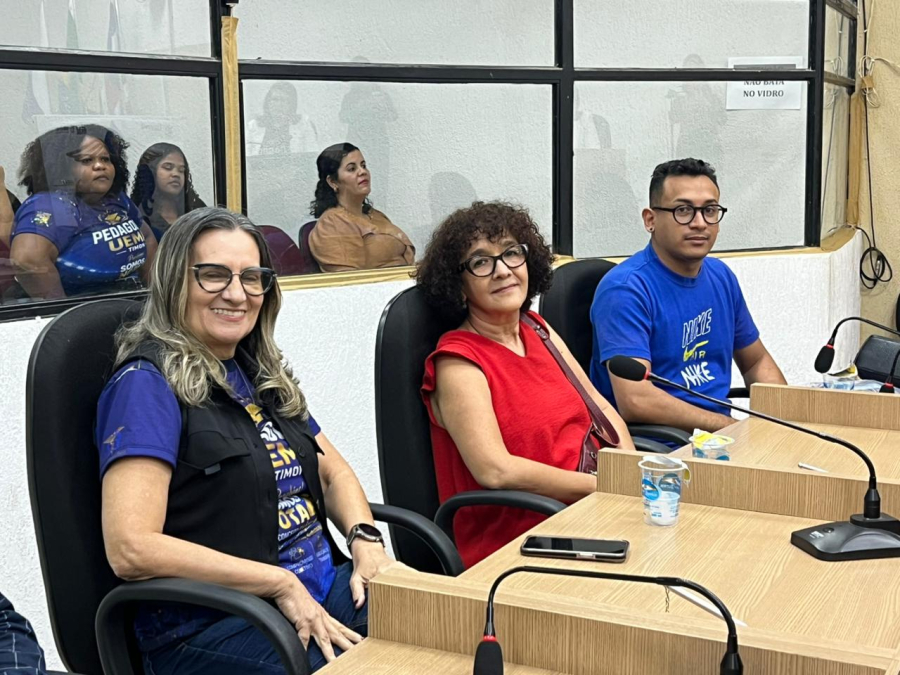 Câmara de Timon realiza sessão solene em homenagem ao Dia do Pedagogo 